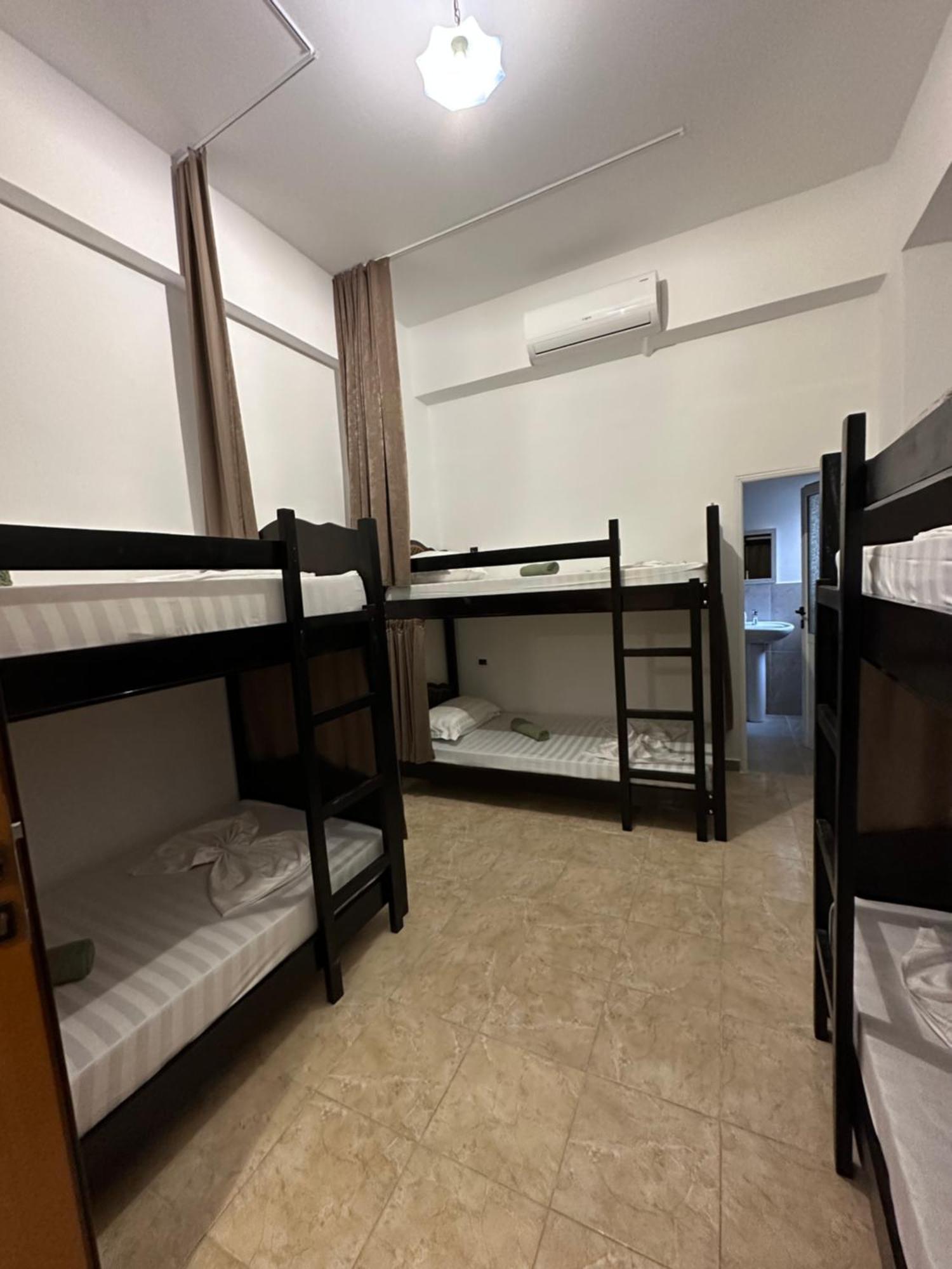 Hanna'S Hostel Berat Eksteriør bilde